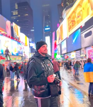 Romain Ntamack Instagram - A tourist in New York 🇺🇸