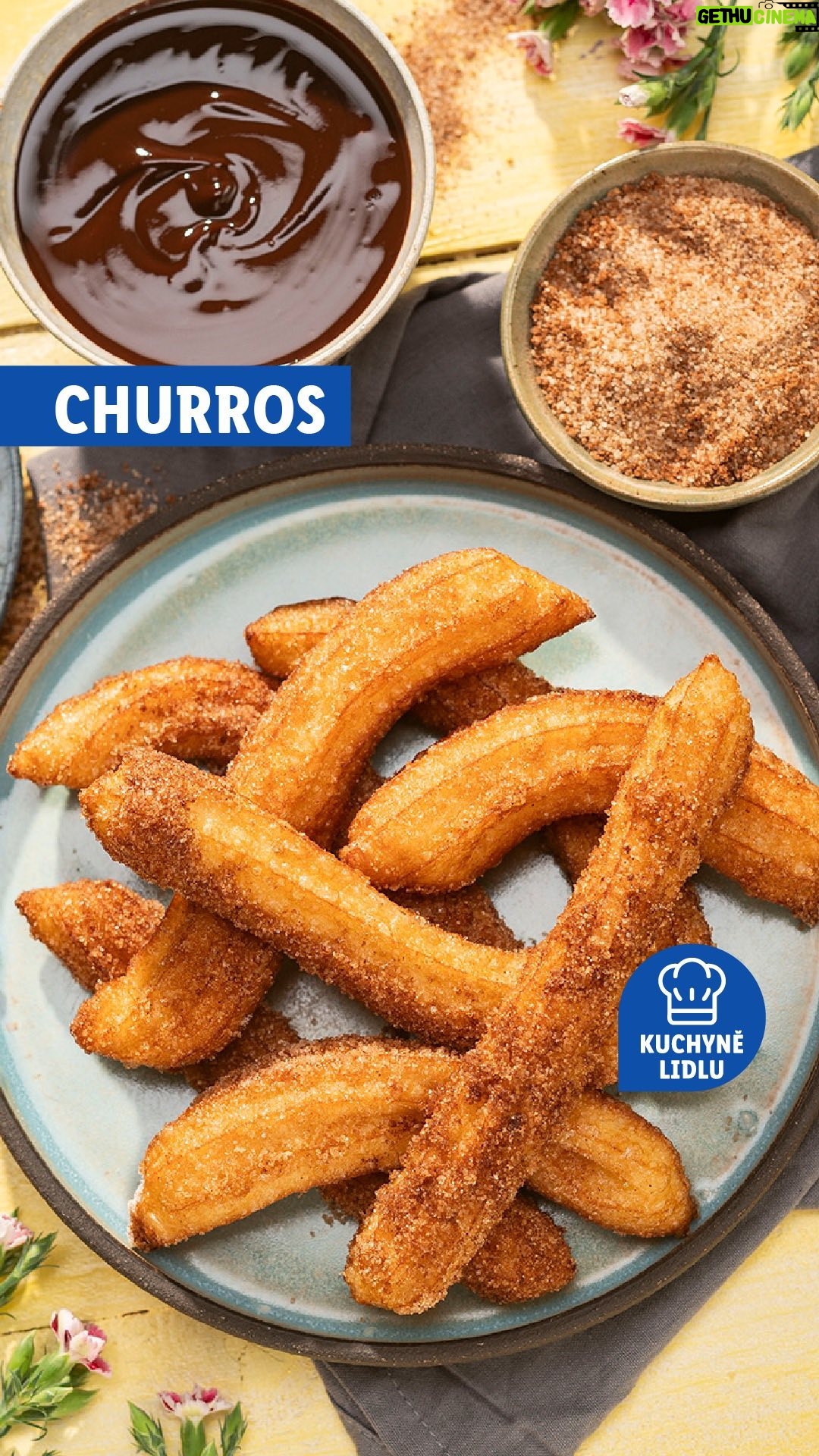 Roman Paulus - 0.9K Likes - Znáte churros? 🤓 Tahle dobrota z odpalovaného těsta voní po cukru se skořicí a do Španělska pravděpodobně dorazila s mořeplavci z Číny. Recept najdete už teď v biu Kuchyně Lidlu. 📖
#lidlcz #kuchynelidlu #churros #dezert #skorice #sladkustka