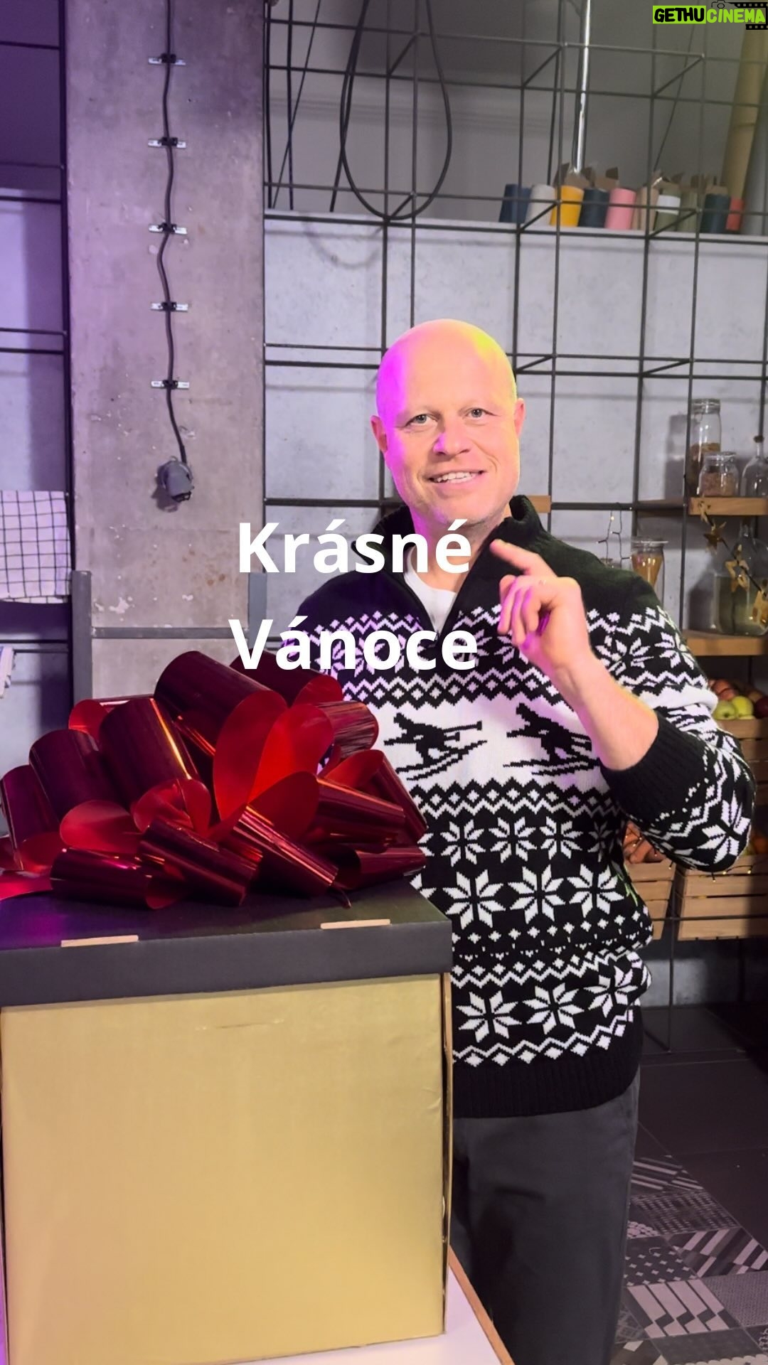 Roman Paulus - 866 Likes - Krásné a veselé Vánoce!!
#vanoce #vanoce2023 #prani
#sefkuchar #romanpauluschef #romanpaulus