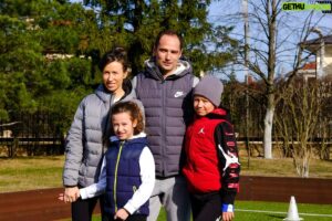 Roman Shirokov Instagram - Провели утреннюю зарядку#живуспортомдома#живуспортом#спортивноеподмосковье