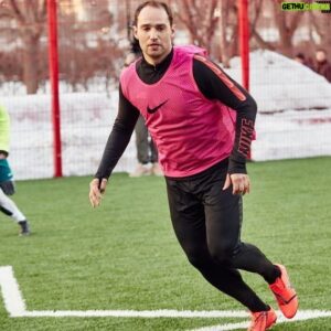 Roman Shirokov Instagram - Уже скоро в Nike Box MSK начнется турнир среди студентов ВУЗов Москвы Nike Moscow Universities Game Killers. Рассказали о турнире, начали регистрацию и уже вручили первые подарки.

#gamekillers #nikefootball
