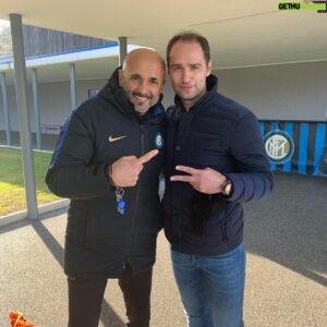 Roman Shirokov Instagram - С Большим Человеком и Тренером! Мистер, спасибо за внимание! Grazie mille Mister! @lucianospalletti