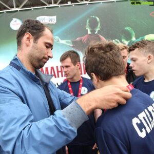 Roman Shirokov Instagram - Уже пятый по счёту футбольный турнир в Истре. Эмоции детей не передать словами. Спасибо министру спорта Московской области Роману Игоревичу @teryushkov #мывсебольныфутболом #спортивноеПодмосковье