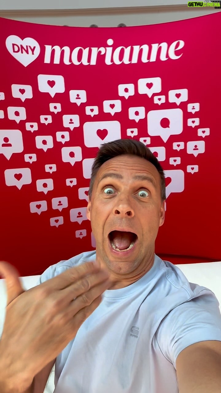 Roman Vojtek - 152 Likes - Využíváte DNY MARIANNE a jejich slevovou knížku ? Teď můžete opět 😜 V Metropoli Zličín od 12. do pondělí 15.4. A ke slevám až 60% ještě získat moc hezké dárky 👍 Tak šup šup a krásný víkend přeju ☀️😜👍 @metropolezlicin @dnymarianne #slevovaknizka #440kuponu #metropolezlicin #dlouhodobaspuprace