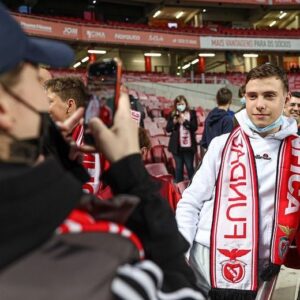 Roman Yaremchuk Instagram - Це була чудова нагода познайомитися з дітьми та їхніми батьками, які покинули гарячі точки України. Приємно бачити посмішки на обличчях українських дітей. Разом ми єднаємося заради перемоги. 🇺🇦🇺🇦🇺🇦

It was a great opportunity to meet children and their parents who have left the hot spots of Ukraine. It's nice to see smiles on the faces of Ukrainian children. Together we unite for victory. 🇺🇦🇺🇦🇺🇦
