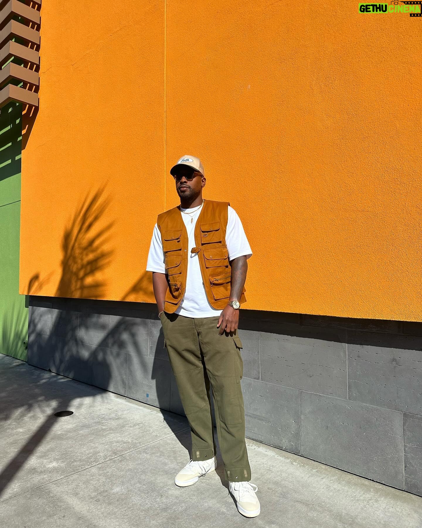 Rome Green Jr. - 1.6K Likes - Obsess over intention and ignore distraction