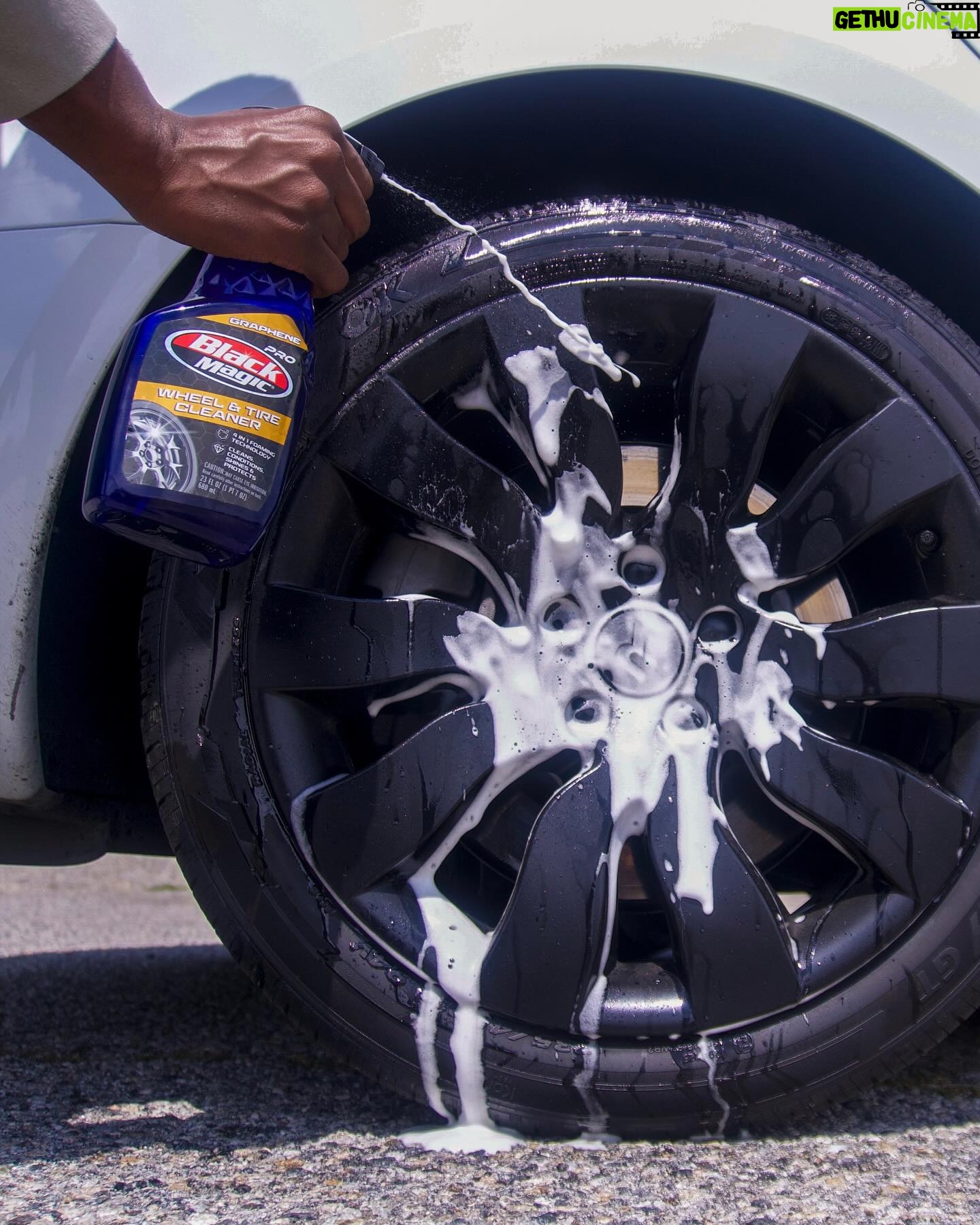 Rome Green Jr. - 193 Likes - Stay clean and never get tired with
@blackmagicshine #Ad #BlackMagicShine #takeprideinyourride