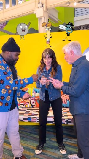 Ron Funches Instagram - the mighty PENCIL 😂✏️ #RockPaperScissors