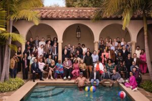 Ron Funches Instagram - I love comedy. 

Thanks for the class photo @netflixisajoke 
Find your favorite!