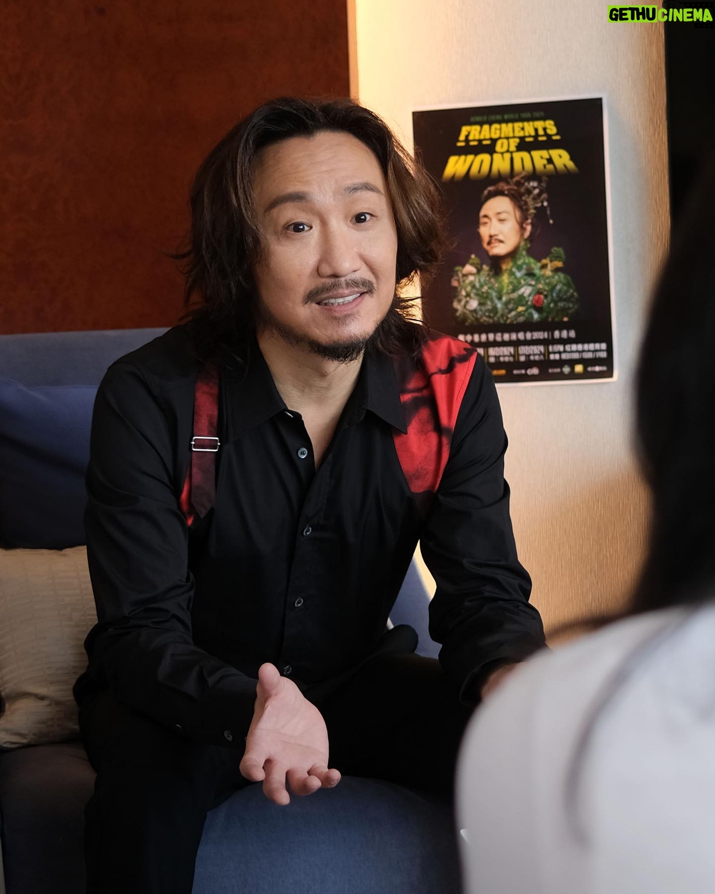 Ronald Cheng - 7.3K Likes - 久違幾年嘅紅館演唱會反應非常熱烈真係好多謝各位。希望下星期優先訂購JAJA聲賣晒💪🏻😎
【Citi信用卡優先預訂《Fragments of Wonder 鄭中基世界巡迴演唱會2024 – 香港站》演唱會門票】,請於2023年12月12日上午10時至12月13 日晚上11時59分,經www.hkticketing.com/ 致電(852) 31 288 288進行購票。名額有限,先到先得,額滿即止!每張Citi信用卡限購4張門票(每次交易可購買最多4張門票)。優惠受條款及細則約束。
Hair Stylist: Horace Tse @horacetse
Make up artist: Henry Li @henryli_makeup
Stylist: @___3ddy
贊助場地:香港康得思酒店 Cordis, Hong Kong @cordishk
👔@acnestudios @alexandermcqueen @crenshawskateclub @farfetch @lanecrawford @dolcegabbana