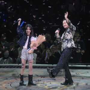 Ronald Cheng Instagram - 多謝六晚過嚟支持我嘅大家！我知自己事，中咗covid的確係好影響我嘅發揮。但肯定嘅係，我已經盡咗最大嘅努力去唱歌俾大家聽。今次自己主辦演唱會經歷咗好多個第一次，孭多咗責任，自不然要多啲落手落腳做。當初真係一邊做一邊驚。話晒以前都冇做過四面台，又未開過六場咁多。而且好多人已經唔係香港，真係驚冇咁多人想睇我。最後發現，好多人都話要搶飛，去到最後一日都仲有人問我有冇飛。最估唔到嘅係，原來去到我呢個年紀，仲會多咗好多年紀小小嘅歌迷。
另外值得高興嘅係，我成功挑戰咗連我後生時都冇挑戰過嘅連唱四場！而我都做到啦！所以實在太多人要多謝！好希望你哋都喜歡個show，亦希望我哋以後有幸再搞演唱會！冇你哋，個Show唔會做得成！

主辦機構：機動娛樂、光尚娛樂、森立演藝
優先訂購：CITI Bank
全力支持：滴露、Nikon、佳寶、Comestore
出品人及監製：鄭中基
執行監製及藝人管理：湘湘@機動娛樂
演唱會統籌及藝人管理： Stephanie @機動娛樂
演唱會宣傳：Light Hub
導演：rabbit@ptu/ kin@ptu
導演助理：Yabbi/ Kiu
音樂總監：Joey Tang
舞蹈總監：Yiu@IDS
監聽混音師：歐丁玉
樂隊成員：Band leader & Guitar - Joey Tang / Guitar - Andrew Cheung / Keyboard - Dennie Wong / Keyboard - Wai Leung / Bass - Kit Ho / Drums - KB / Cello - Rebecca / Chorus   Percussion - Patrick Lui / Chorus   Programmer - Pam Chung /  Roadie - Kirk Wong
Dancers：Elaine Wong /  Rita Lai / Iris / Luxi / Hebe Ho / Keisha / ManC / Wenjai / Egg Tsang / Po Hon / Zoe / Jolin
工程統籌：何成業
舞台設計：小蕉  邵偉敏
燈光設計：Cheung Yat Lung/ Ho See Dee/ Wong Yin Wa/ Cha Chi Fung/ @ Team Spark
鐳射設計：夏振捷
鐳射執行：夏振捷/陳奕勳
音響設計：Tsang Hin Yan
舞台監聽：阿鏗
視覺統籌：斯潔/甦粹音像藝術
視覺設計：斯潔/許晏慈/林昀嬋/陳紫蘋/李沛縈/尼可/甦粹音像藝術
視覺執行：Li Ming
舞台經理：Chan Ka Lok / Law Ho Nam / Li Ka Kuen / Kwok Yui Kong / Wong Chi Hung
後台統籌：168 production
行政經理：Judy Ho
舞台機械工程：鼎澤舞台製作有限公司
燈光音響工程：興明亞洲工程有限公司
視像器材：In Technical Productions Ltd. 
舞台激光： Mega Laser Asia Productions Ltd. 
舞台特別效果：Stage Tech Ltd. 
攝像工程：One Cool Jibsson Video Productions Ltd. 
舞台台面工程：迪高美術製作
造型指導：文念中
演唱會服裝製作：Chloe Lam
服裝助理：Merin Law pak mei 
造型師：Eddy Chu 
服裝管理：Liu Ka keung Donny / Lui Fung
藝人髮型設計：Horace Tse 
藝人化妝：Henry Li
舞蹈員髮型及化妝：MakeUp Forever 
海報項目策劃：HKV Limited
保險顧問：連炎輝、夏竹欣
Photographer：Catherine Lo
演唱會花絮：Jacky Wong, 九虎,采微, Woody
統籌助理：Natalie Law 
演唱會周邊製作及設計：Stephanie@機動, Chucky Kom, Niro Chan, Kaming Lau
演唱會周邊小幫手：Esther Kwok, Wong Wai, Harry Loo, Giggs, Ashley Tsui, J Sze To, Ling Zee, Cool Chan, Makaay Lam,  Cherub Kom Cheung Luen, Joey Ting, Leonardo Chan, Nam, Eve Kom
生命力補及站：Subtle Island
特別鳴謝：周恩恩、小霖、Rafael Mendonca、吳燦森、Eleanor Cheung Clement Leung、Wade、Edwin、米奇、阿杰、超酸、何求

最後我唔會忘記多謝尾場嘉賓古天樂先生，又肯講咁多嘢又肯唱男朋友，仲叫埋Gigi、193、肥仔、子彤、Locker同Jocelyn 上台撐我，真係俾足面，多謝你！係搞到你哋周地坐，唔好意思招呼唔到。
最最後，花咗幾日時間瞓飽食飽，精神返好多，又係時候開始準備台北小巨蛋嘅生日演唱會啦，到時見！
#fragmentsofwonder #fragmentsofwonder鄭中基世界巡迴演唱會2024