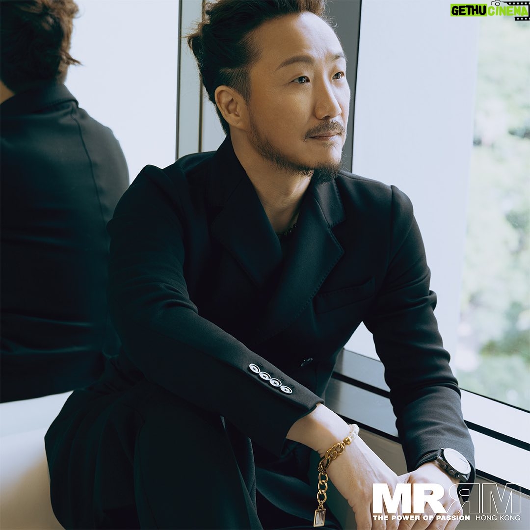 Ronald Cheng - 11.4K Likes - 今次第一次同佢哋六個一齊上雜誌,值得紀念一下🥳 多謝MRRM邀請。
#MRRM #機動電視台 #機動兵工廠