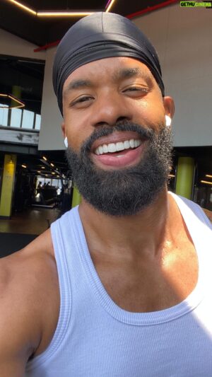 Ronaldo Moura Instagram - It’s me 💆🏿