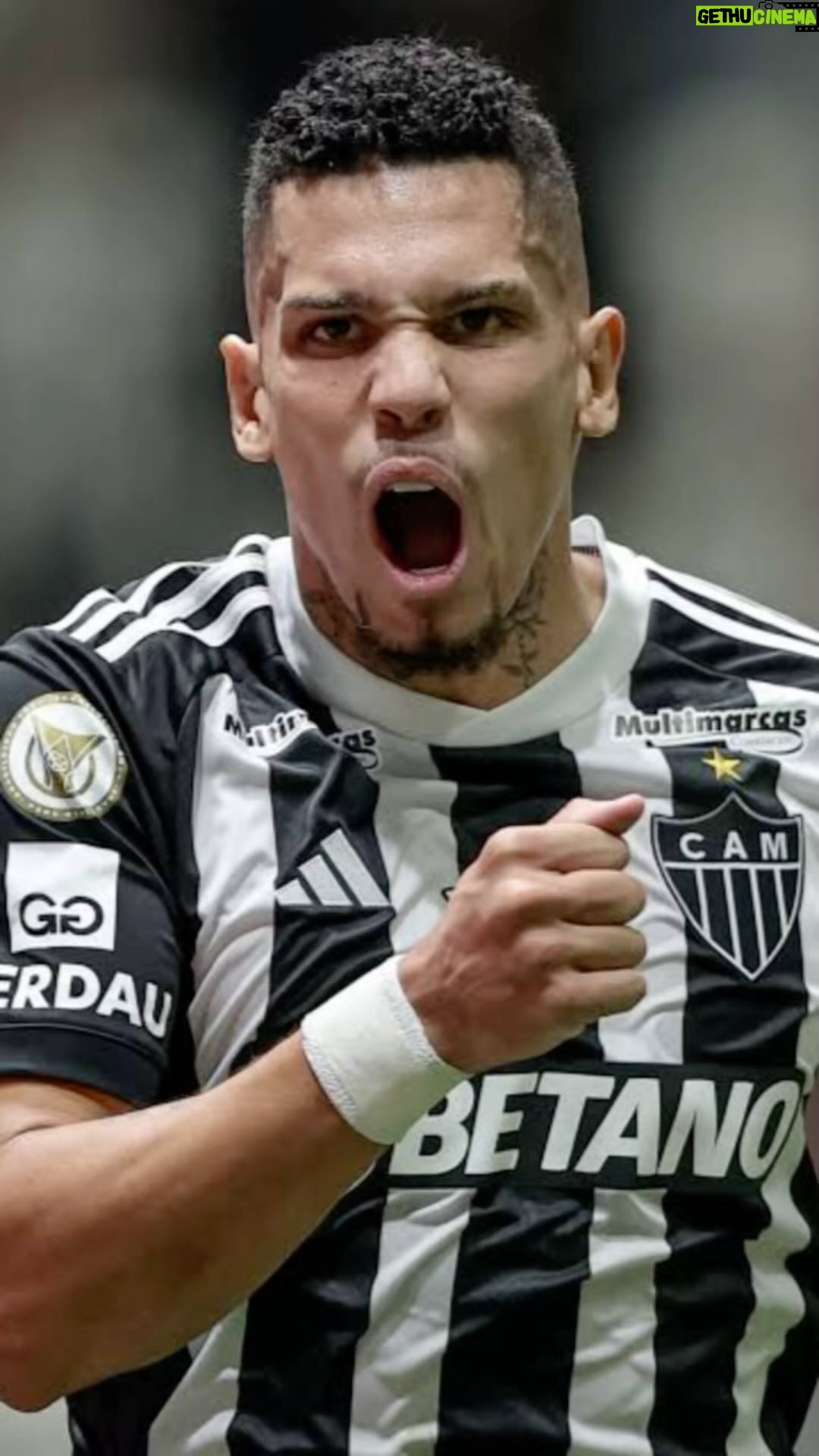 Ronaldo Moura - 3 Likes - Polêmica foi mão ou não do Paulinho ?
#saopaulo #var #galo