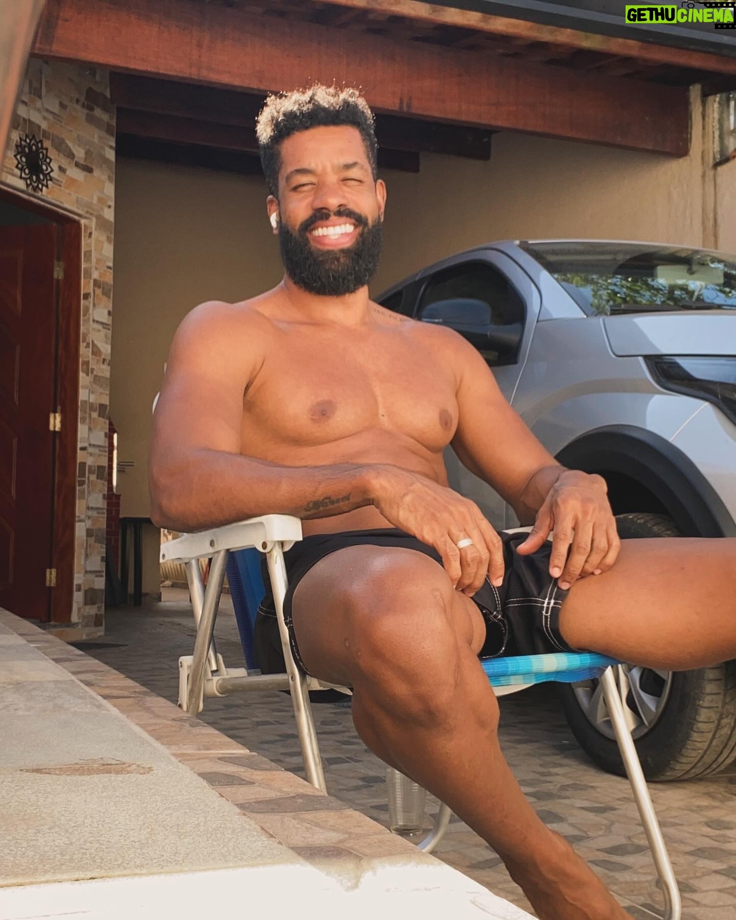 Ronaldo Moura - 3 Likes - Sunday ☺️