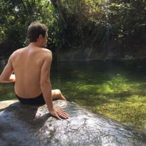 Ronaldo Oliva Instagram - Melhor lugar do mundo ...🎼 ... é aqui e agora 🎶 
Hospedagem : @aguasdamarambaia 
Foto sem filtro: @kecikoga .
.
.
.
.
.
..
.
.
.
.
.
.
..
.
.
.
#queluz #cachoeira #rio #pousadas #viagem #descanso #ferias #feriado #fimdeano #fimdesemana #aguasdamarambaia #sossego #paz #natureza #verao #calor #natgeotravel #bbctravel #instatrip #instatravel #instagood #instamood #fotododia #fotografia #foto #tudoparasuaviagem #kecikoga