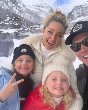 Ronan Keating Instagram - Happy Mothers Day my Stormy. I love watching you be not just an incredible Mum but an amazing Step mum too. So inspiring and strong and always there to listen. Compassionate and loving. I find Mothers Day a hard one as it brings it all back to me that my mama is gone. So to everyone out there that still has one tell her ya love her. Raise a glass to all the Mamas out there. ❤️