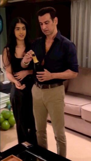 Ronit Roy Instagram - And the bubbly just popped by itself. 🍾🎉🎊Exactly like how  I was thinking I was still carrying you in my arms you suddenly turned 18!!!! Happy 18th pumpkin!