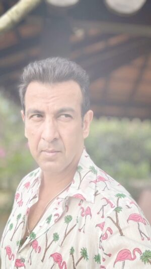 Ronit Roy Instagram - What to say….bas….I love you too! ❤️ #ronitbroy