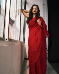 Actress Ronjini Chakraborty HD Instagram Photos and Wallpapers April 2024