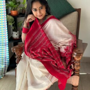 Ronjini Chakraborty Instagram - To new beginnings .. to a wonderful new year ...

Shubho Naboborsho 🌸✨🌻🧿