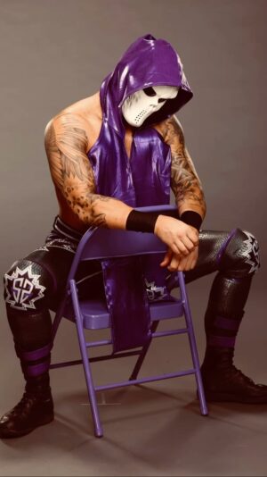 Ronnie Arneill Instagram - We are all part Hero, part Monster… 

It all just depends on which side we let play out.

@wwenxt @wwe #wwenxt #wrestling #wwe 
📸: @ericnoknees
