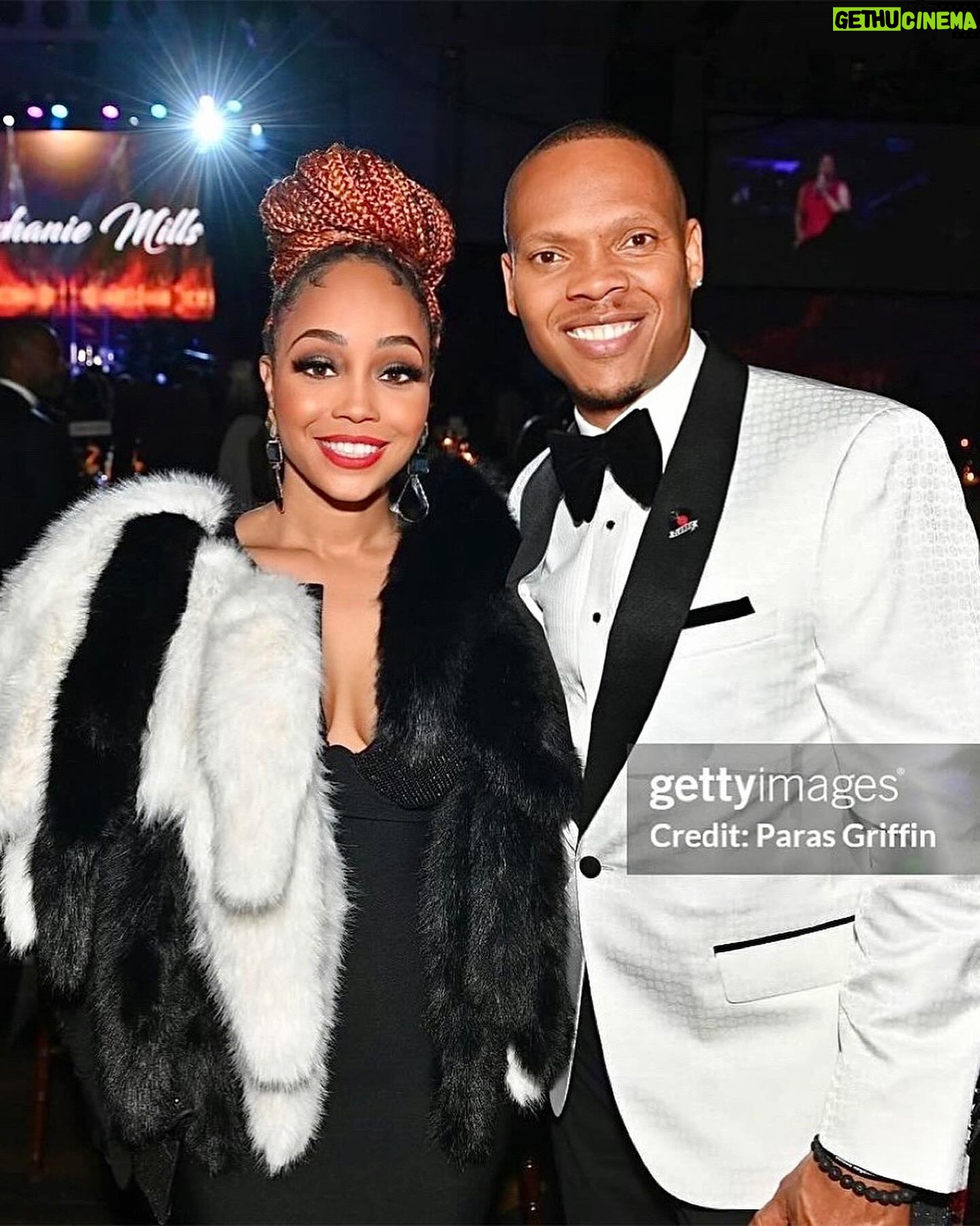 Ronnie DeVoe - 4.7K Likes - The Mayors Masked Ball Atlanta 2023 raised in upwards of 4 million dollars for the @UNCF last night!!!
Man, it felt great for me, @ShamariDeVoe and the @DeVoeTwins to give $10k on behalf of the DeVoe, Payne, Fears and Ballou familyā¦
We all have a duty to support our future young black scholars, leaders, entrepreneurs and professionals.
Shouts to @JustineNormanBoyd for taking care of us and organizing such an incredible event!
Giving back never looked so goodā¦
#DeVoeted
#UNCFMayorsBallAtl23