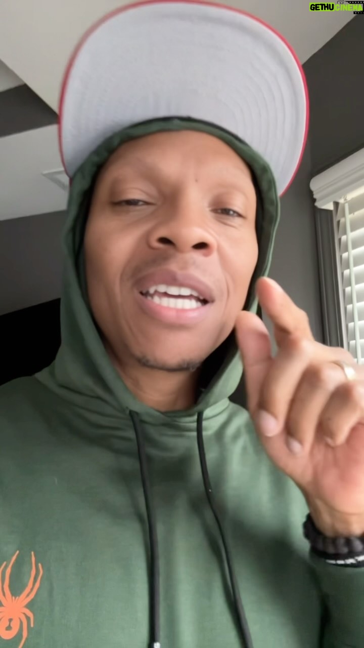 Ronnie DeVoe - 4.5K Likes - Great Sunday to you and yours!
Remember, laughter is the best medicine!
Job 8:21: āHe will once again fill your mouth with laughter and your lips with shouts of joy.ā
Watch til the end and let me know which clip is the funniest to youā¦ š¤£š¤£š¤£
One love Colombus Ohioā¦!
#DeVoeted
#LiveLoveLaugh
