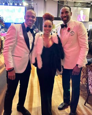 Ronnie DeVoe Instagram - The Mayors Masked Ball Atlanta 2023 raised in upwards of 4 million dollars for the @UNCF last night!!! 

Man, it felt great for me, @ShamariDeVoe and the @DeVoeTwins to give $10k on behalf of the DeVoe, Payne, Fears and Ballou family… 

We all have a duty to support our future young black scholars, leaders, entrepreneurs and professionals.

Shouts to @JustineNormanBoyd for taking care of us and organizing such an incredible event!

Giving back never looked so good…

#DeVoeted

#UNCFMayorsBallAtl23