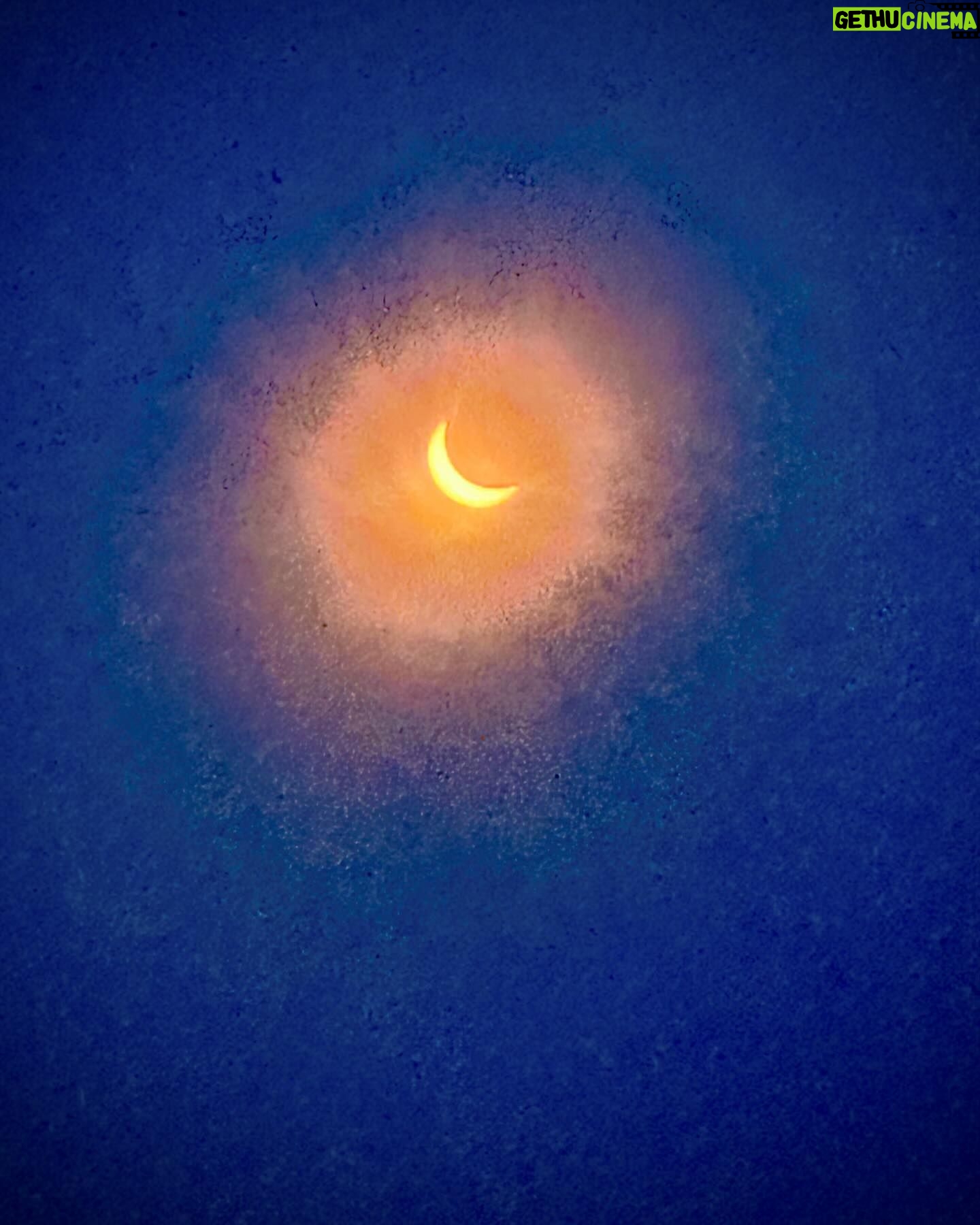 Ronnie DeVoe - 3.8K Likes - šššš #SolarEclipse! #2024 #iphonepic š¤·š¾āāļø
#DeVoeTeD
@ShamariDeVoe
@DeVoeTwins