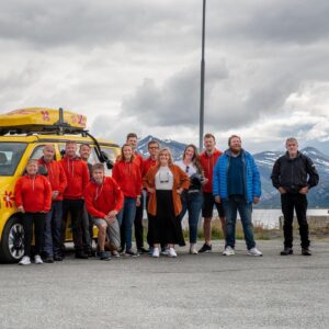 Ronny Brede Aase Instagram - For ei fantastisk veke på jobb! Vi har vore ein herleg gjeng på tur mellom Tromsø og Bodø for å lage feriefjernsyn, og det har vore hygge og moro i fokus heile vegen. Vi har truffe så mykje fine folk, hatt herlege gjestar i bilen. Og vi har sett latterlege mengder episk natur. Dette var stas! Takk for turen til den nydelege NRK-gjengen, og takk for følget til deg som titta innom! #nrksommer