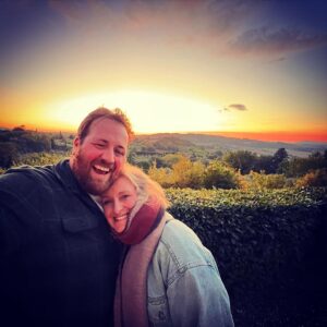 Ronny Brede Aase Instagram - Trivsel med Tuva i Toscana!