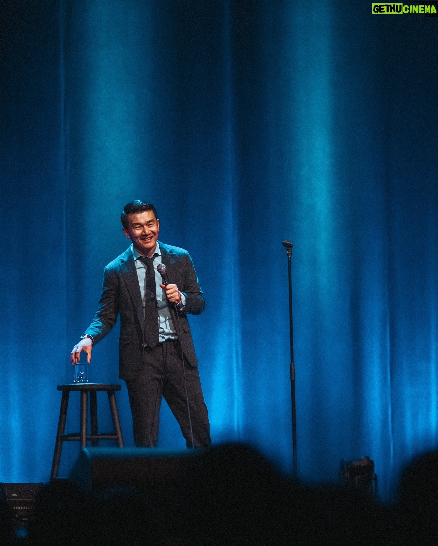 Ronny Chieng - 3.4K Likes - CHARLOTTE, NORTH CAROLINA! THANK YOU FOR SELLING OUT MY SHOW at Knight Theater @levinecenterforthearts. And thanks to @andreajin and DJ @tonytrimm for being on the show. 📸: @dynesmedia
👔: @latoiacunningham @bonobos 🎨: @igloo.toast.pop