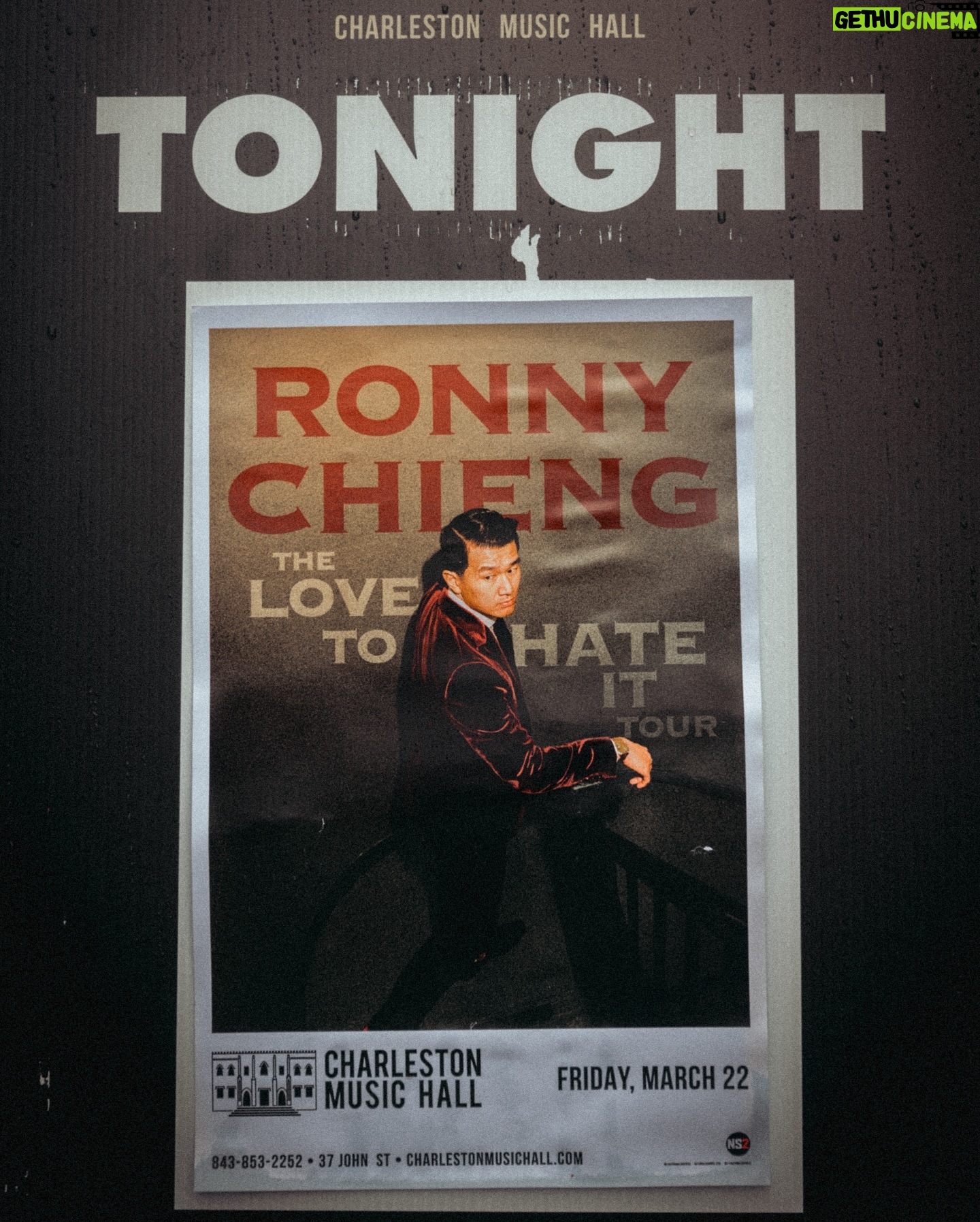 Ronny Chieng - 5.2K Likes - CHARLESTON, SOUTH CAROLINA! I loved visiting your beautiful town. Thank you @chsmusichall and DJ @tonytrimm and @cliffcashcomedy for being on the show! 📸: @dynesmedia
👔: @latoiacunningham @bonobos 🎨: @igloo.toast.pop