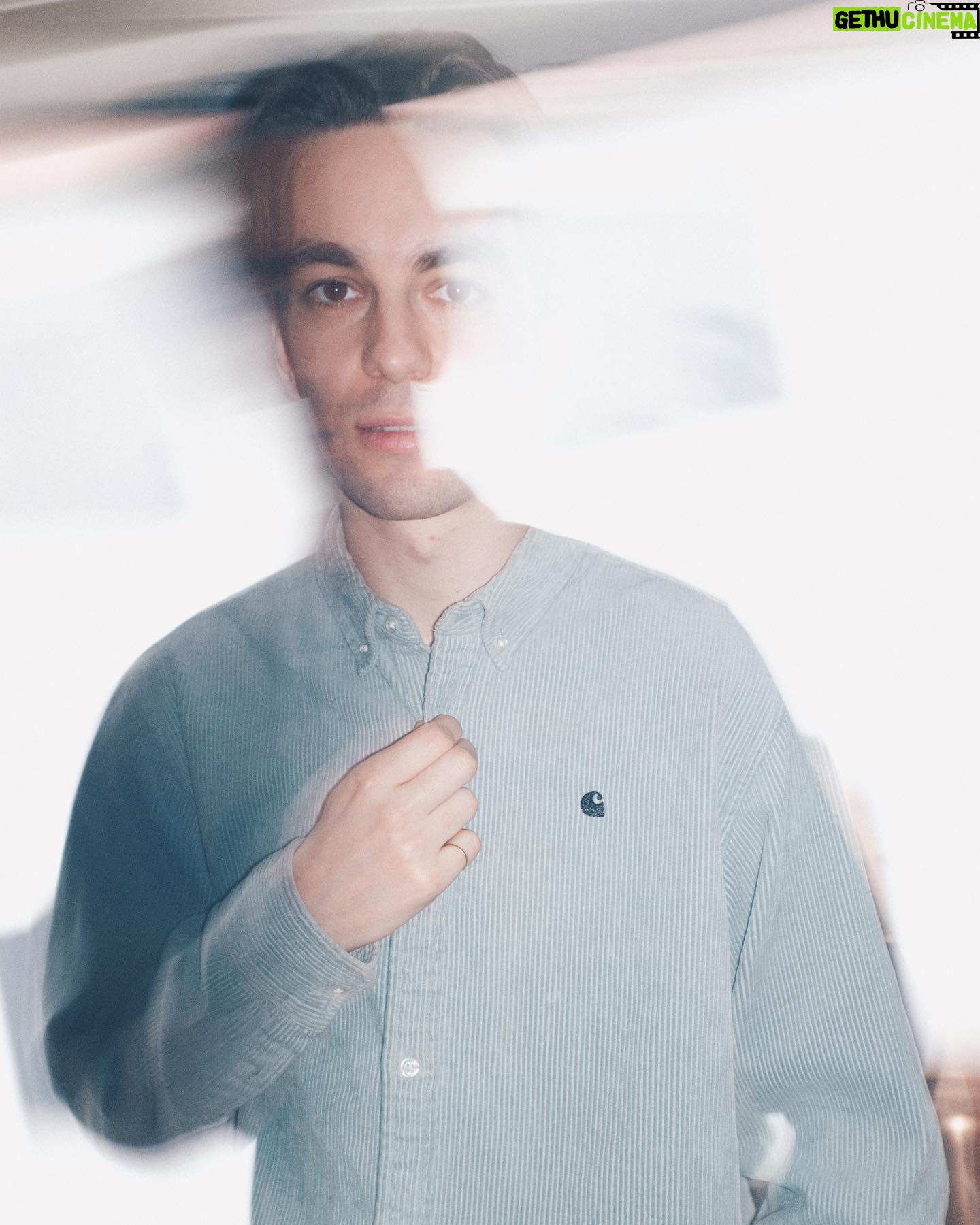 Rory J. Saper - 3.3K Likes - Recycled trash
ā¢
š· - @noahkentis