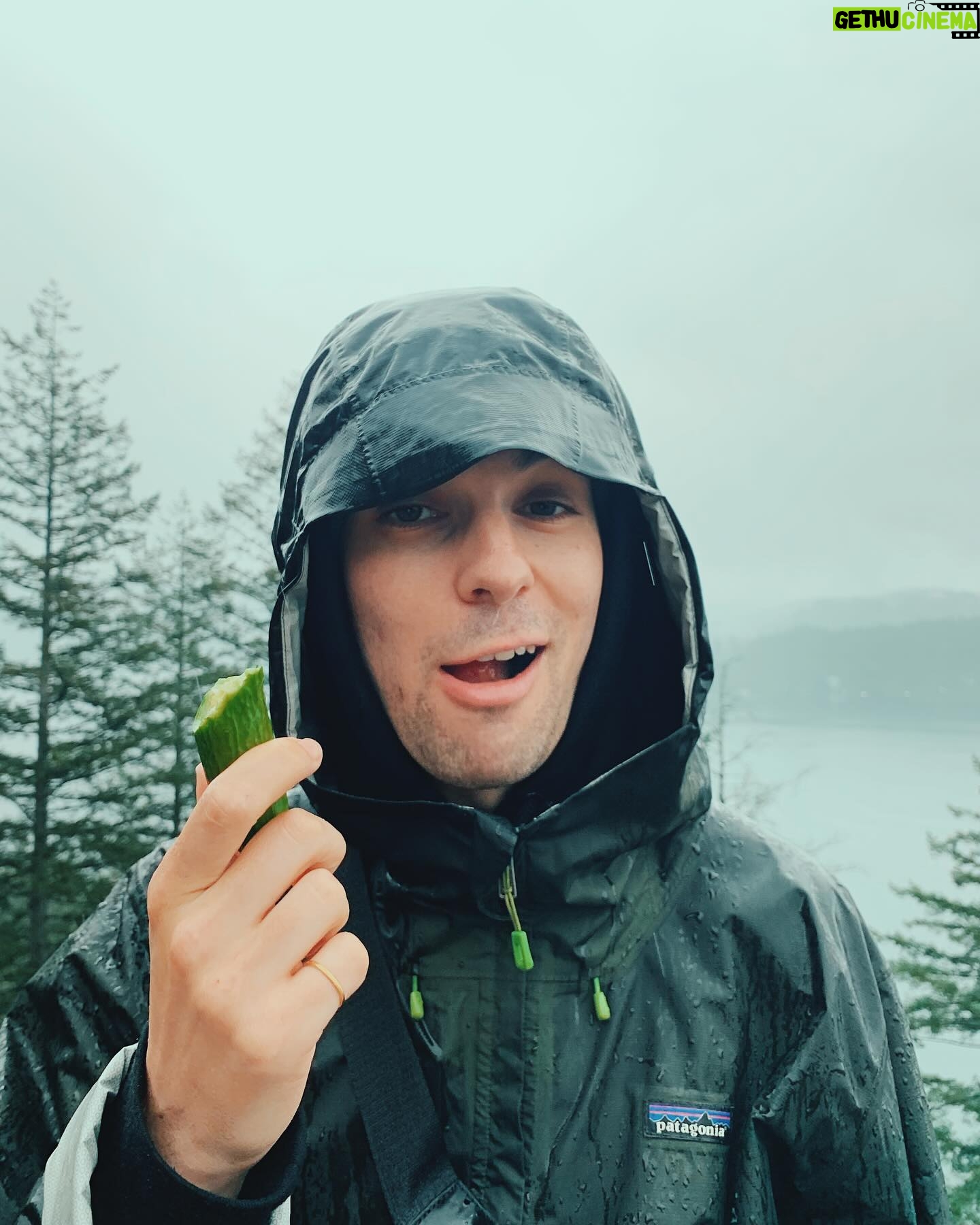 Rory J. Saper - 1.8K Likes - Patagoonya
ā¢
š· - @mergshmerg