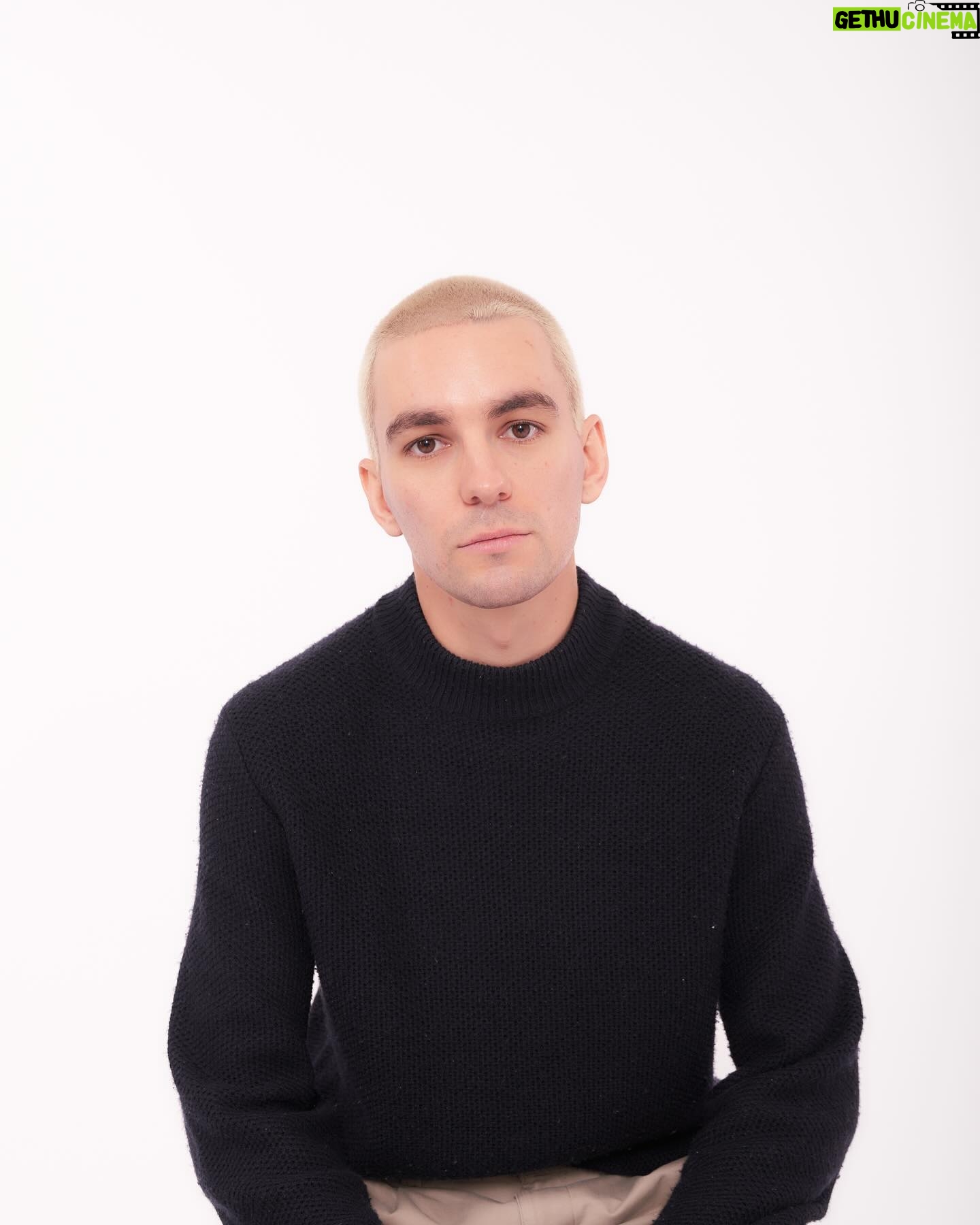 Rory J. Saper - 2.6K Likes - White boi
ā¢
š· - @matildahilljenkins