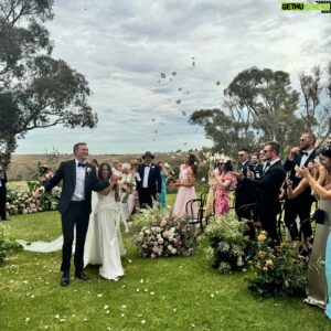 Rory Sloane Instagram - What an amazing few days!! 
Love the Dawsons!
Love my friends!
And love my wife (R&B jukebox queen)