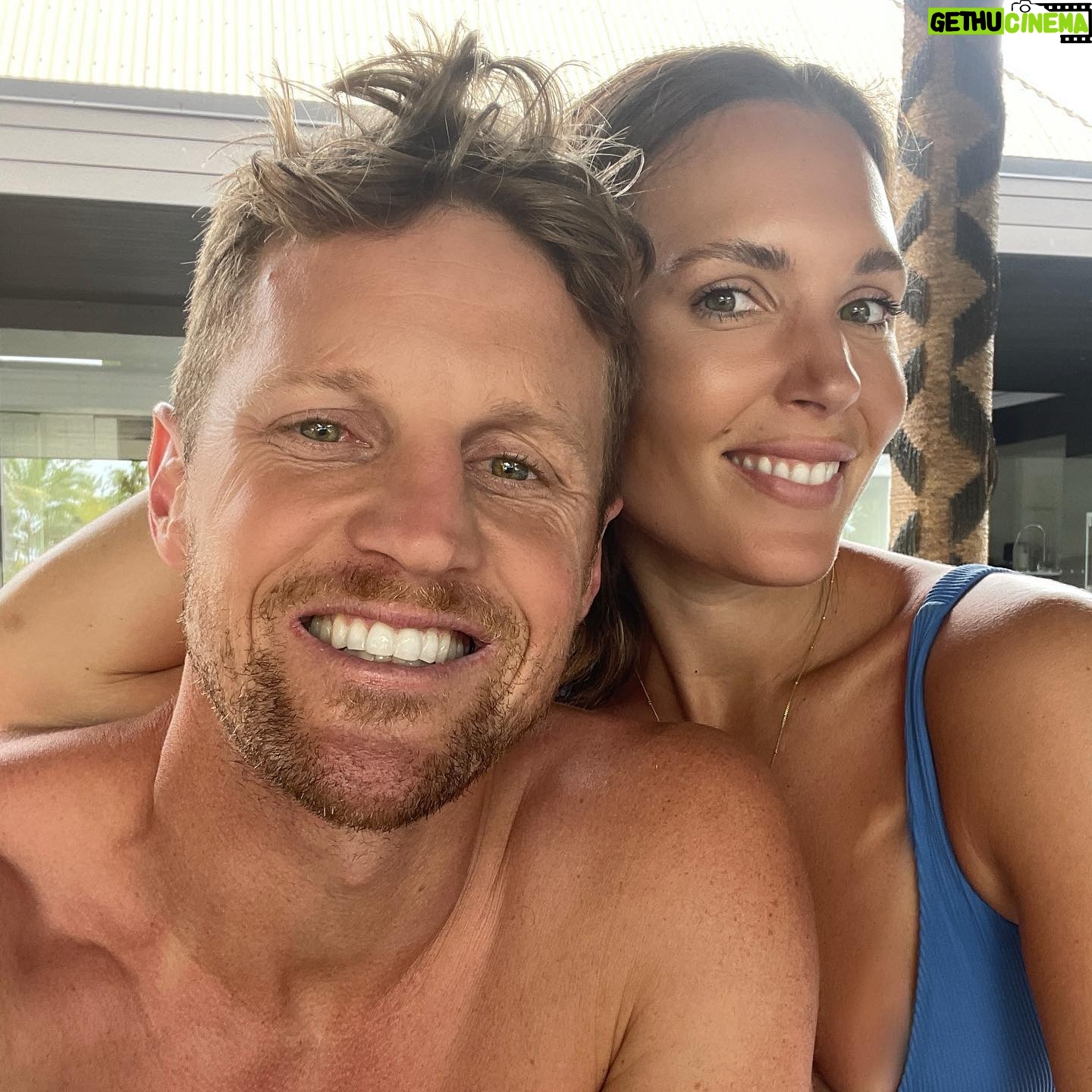 Rory Sloane - 6K Likes - Today was one of those all time days.. surfed one of the greatest waves in the world (and survived 😅 ) We went snorkeling in the deeeeep blue with the boys, and even managed lunch and a couple of cocktails with my beautiful wife.. 2 beers felt like 10 and Aloe Vera all over my body! Vinaka Fiji