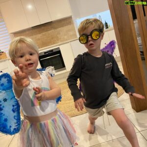 Rory Sloane Instagram - Bye week with the fam