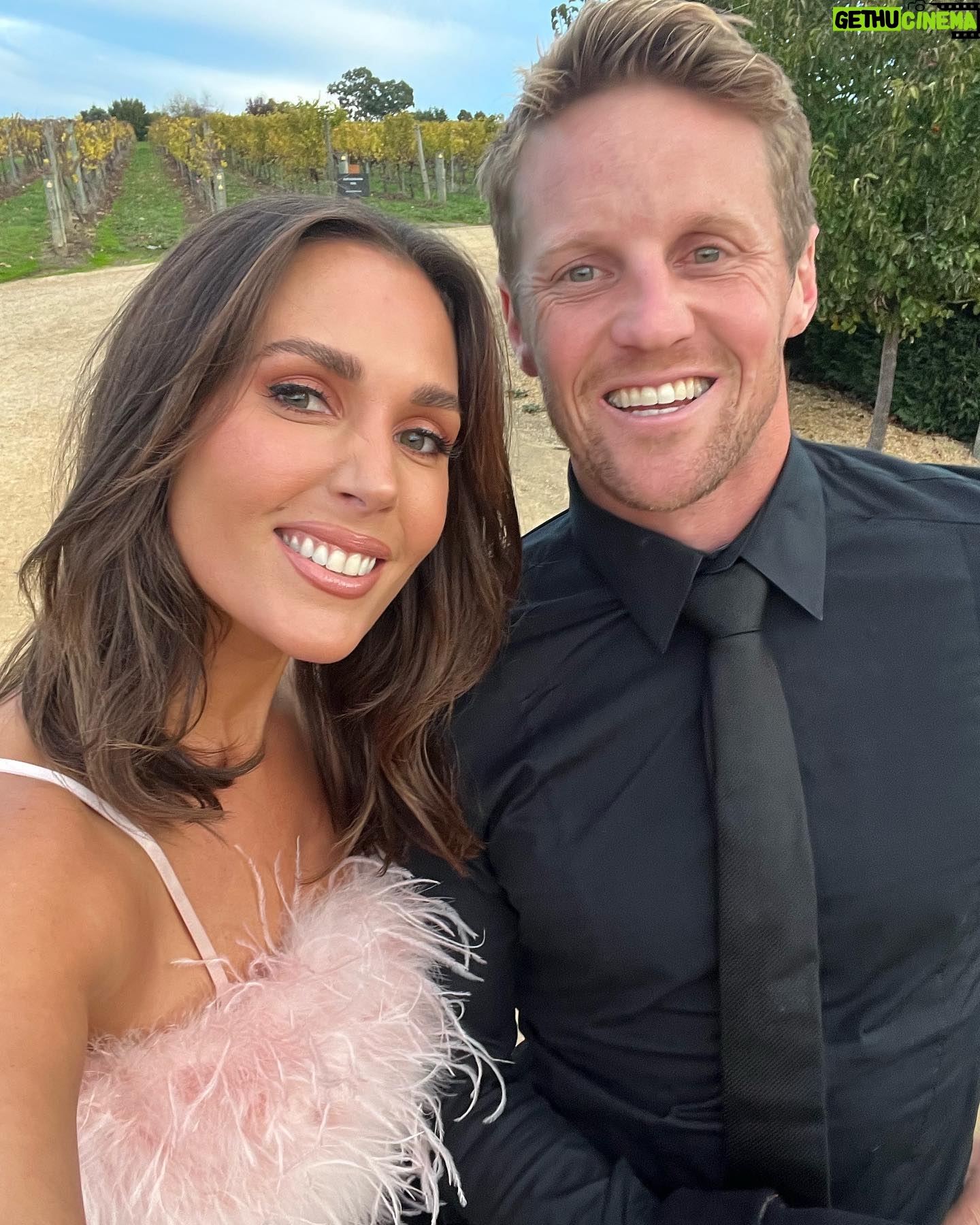 Rory Sloane - 6.8K Likes - Living