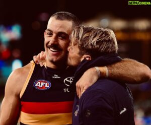 Rory Sloane Instagram - Geeeeeeeeeeee…. Big week… Lots of love shared… Thank you everyone for making this week unforgettable!! 

I love you all ❤️💛💙