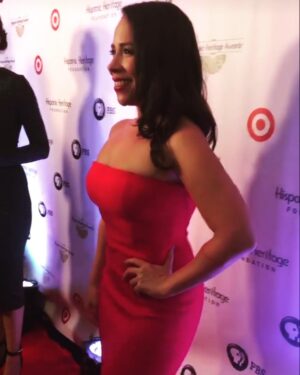 Rosal Colon Instagram - Pero QUÉ noche. Truly an honor to present tonight at the #HispanicHeritageAwards . I stand with the beautiful #Dreamers of this country . Thank you @monicajv . #OrgulloLatinx #HHA2017 ⭐️