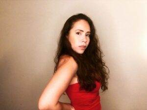 Rosal Colon Instagram - Hoy de rojo 🥀