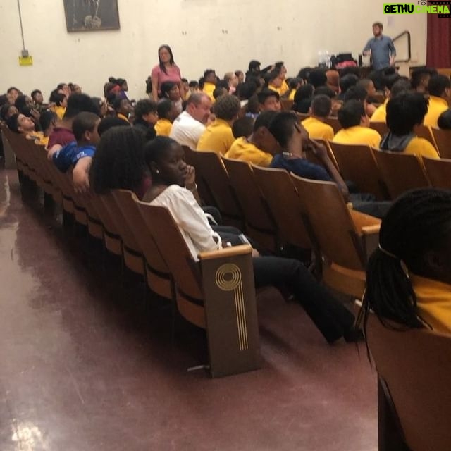 Rosal Colon - 1.4K Likes - Today was truly inspiring . Thank you to the wonderful students and staff @urbanartsorg and to the #BronxAcademyOfLetters for having me today as a guest story teller in their #StoryStudio series . I got to hear some incredible middle school kids get on that stage and share their story and I was lucky enough to get to share my own about what it means to me to be #nuyorican. Even luckier to get to share some laughs and hugs with the kids after . Gotta love the Bronx always. Big thank you to #LidiaRamirez for taking such good care of me . The future was in that auditorium today . #proudbxgirl #proudboricua #what’syourstory