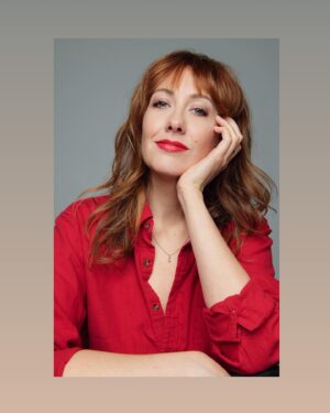 Rose-Aimée Automne T. Morin Instagram - Des nouvelles photos de casting, c’est bon pour l’estime! Par @latour_justine, avec l’appui de @martinehairmakeup. <3 (Fond coloré dégueu ajouté par moi-même pour ne pas dénaturer le cadre des photos de Justine avec le format carré d’Instagram, désolée pour ça.)