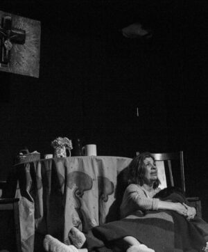 Rose Bianco Instagram - A bunch of pictures from the weekend at @arte_gacreatives - of the play I did - #Elevenses by @odesandiego - comedy, friends, audience. ❤️ these are lifted from @laurieshireen @thejuanrios @daisy_pareja and @tenaya.cleveland  Great weekend in Atlanta.