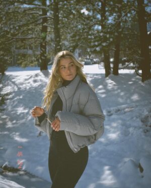 Rose Reid Instagram - snowmaggedon chic @oysho