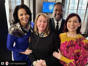 Rosemary Rodriguez Instagram - Repost from @carriepreston
•
More @elsbethcbs family photos! The great @rosemarydirects headed up episode 104 and we welcomed lovely @gloreuben as Claudia Payne, Captain Wagner’s (@wendellpcg) wife. 🗽#elsbeth 

LOVE these fun, talented, hardworking, experienced, beautiful actors!! Thank you @carriepreston for bringing us on an awesome (literally) Elsbeth ride! @wendellpcg @gloreuben @elsbethcbs ❤️❤️❤️