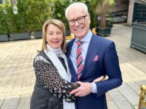 Rosemary Rodriguez Instagram - Dreams do come true! Got to work with @timgunn @elsbethcbs 💥 Tim is all I imagined and more! Graceful, humble, generous, witty, collaborative and of course…handsome! Watch him in the season finale….it’s a fun one! 🎬 #luckydirector